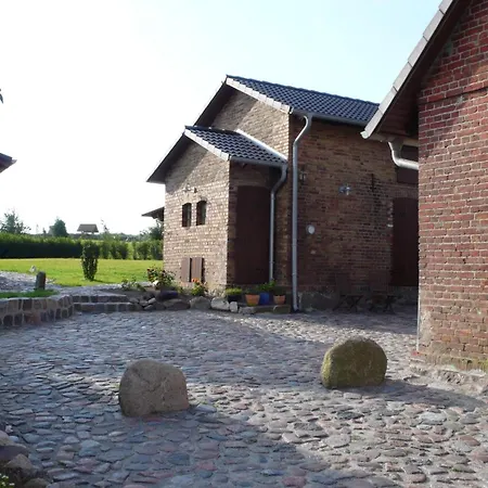 Vogelhaus Gobbin Apartment Lancken-Granitz