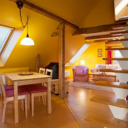 Apartment Vogelhaus Gobbin *
