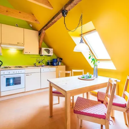Apartment Vogelhaus Gobbin *