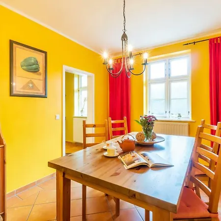 Vogelhaus Gobbin Apartament *